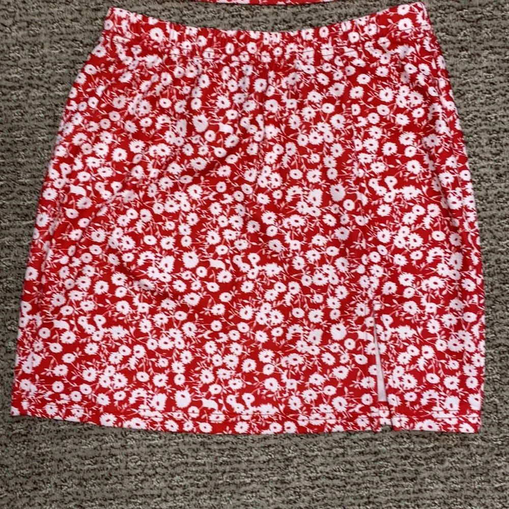 SHEIN Set - Picture 4 of 5